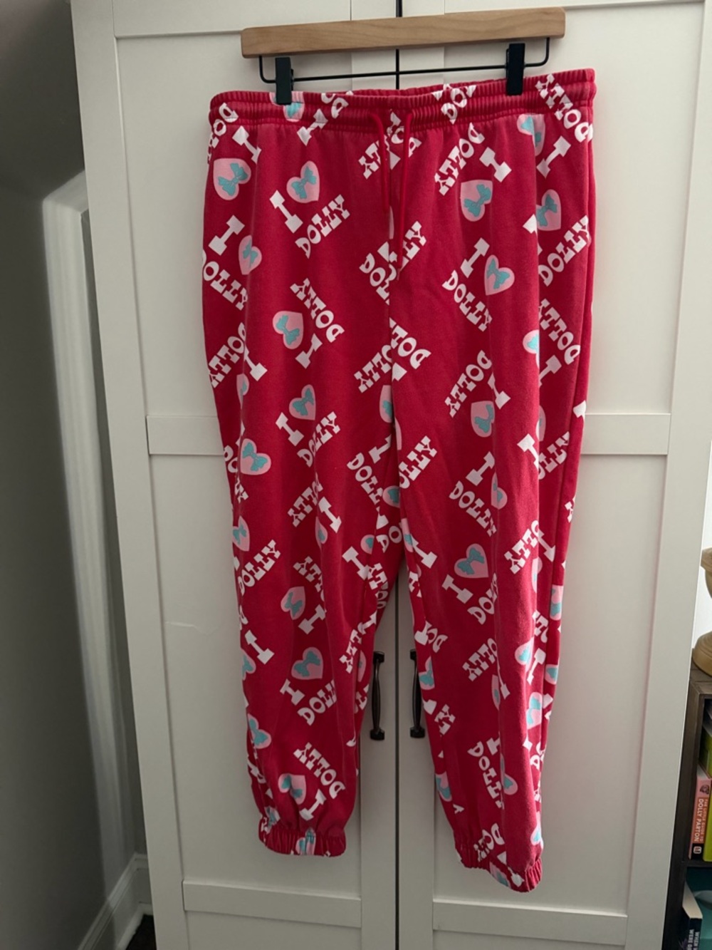 Red I Heart Dolly Fleece Jogger Pants - W XXL RUNS SMALL